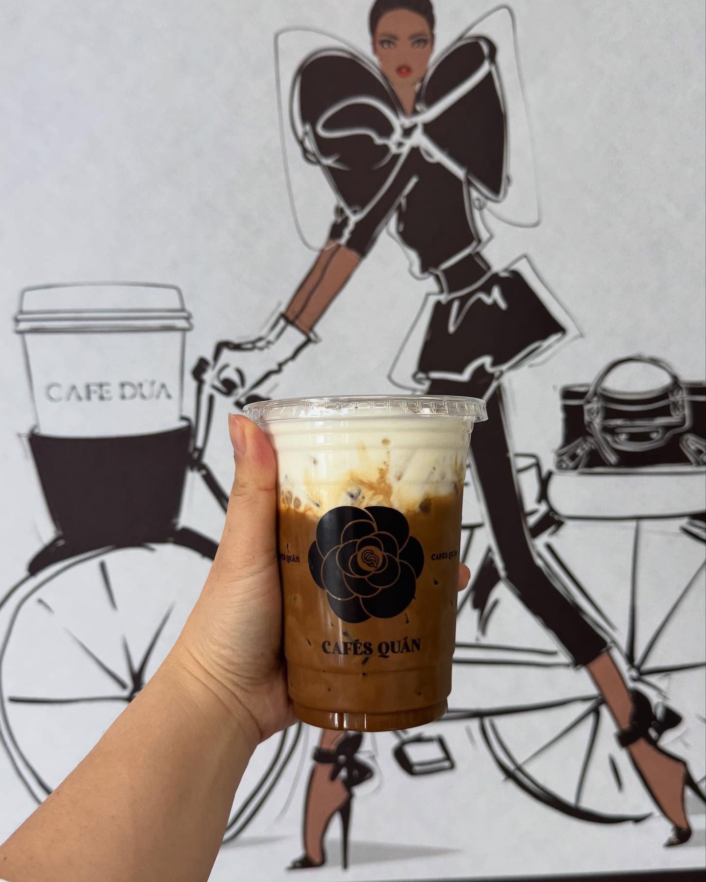 Quán cà phê của ca sĩ Đan Trường sao lạ thế!- Ảnh 5.