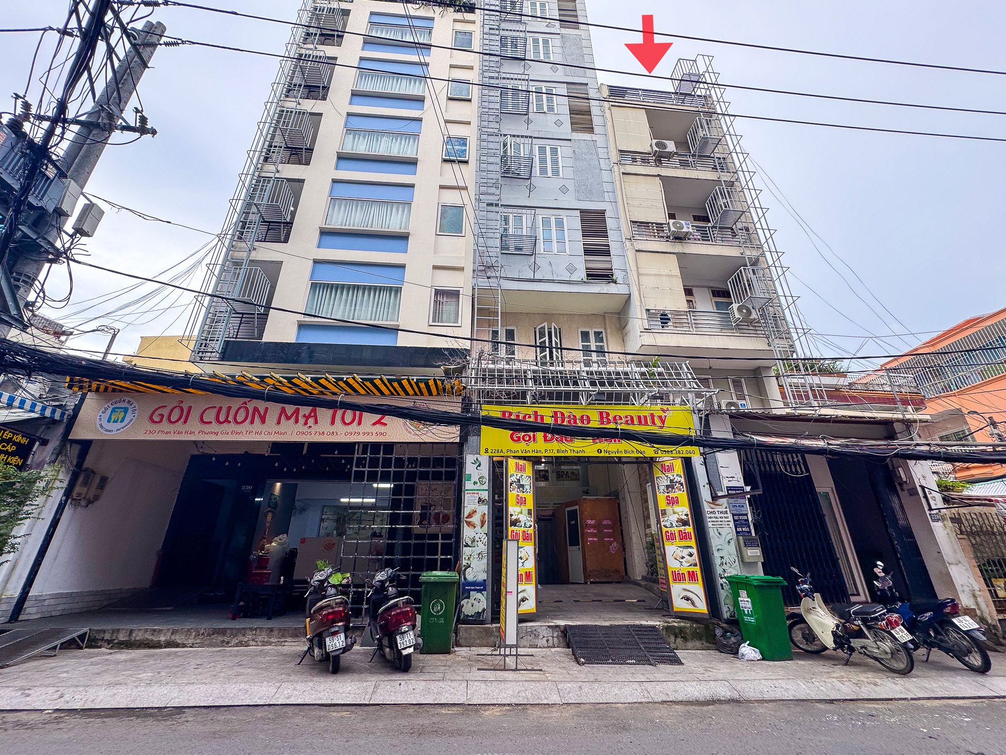 Trụ sở công ty của Sơn Tùng - MTP, Hà Anh Tuấn, Hiếu Thứ Hai: Người ở toà nhà chọc trời "trung tâm của trung tâm", người đặt tại nhà 3 tầng nép mình trong ngõ nhỏ- Ảnh 9. Trụ sở công ty của Sơn Tùng - MTP, Hà Anh Tuấn, Hiếu Thứ Hai: Người ở toà nhà chọc trời "trung tâm của trung tâm", người đặt tại nhà 3 tầng nép mình trong ngõ nhỏ- Ảnh 9.