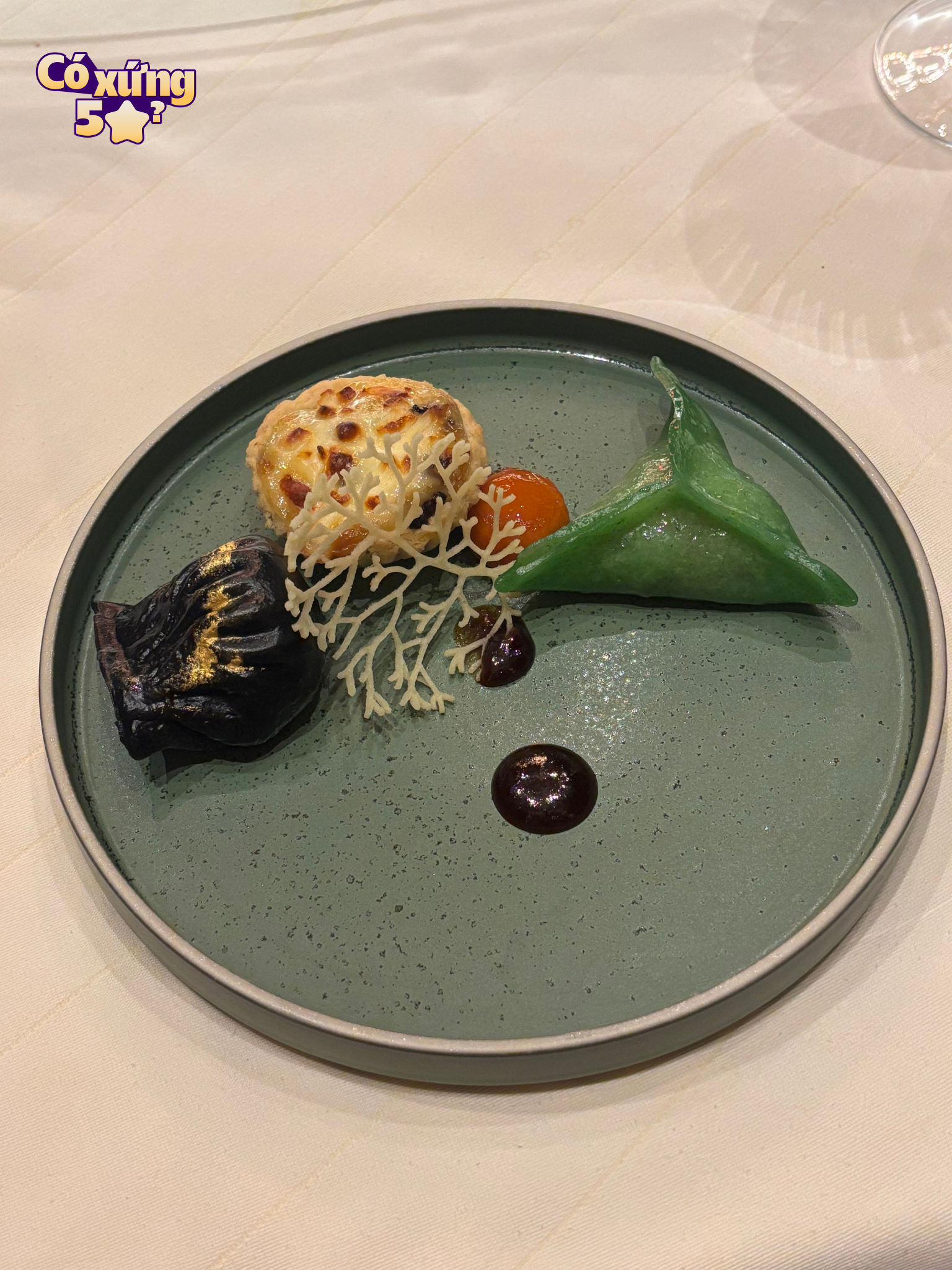 Tự trải nghiệm resort khủng được BLACKPINK, Bruno Mars ở tại Manila: 19 nhà hàng, có cả nhà hát và khu hàng hiệu- Ảnh 12.