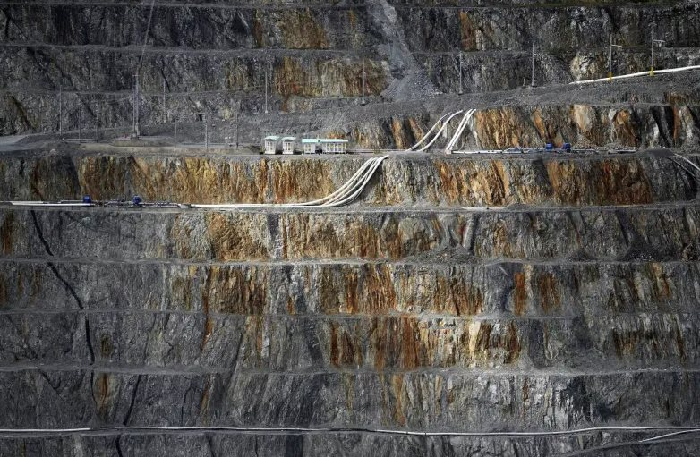 Quốc gia sản xuất đồng lớn thứ 3 thế giới trúng lớn: Phát hiện mỏ trữ lượng 500 triệu tấn quặng, có thể tạo ra hàng nghìn việc làm nhưng người dân kiên quyết lắc đầu- Ảnh 1.