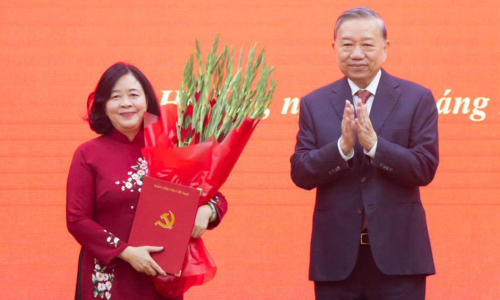 Bí thư Hà Nội Bùi Thị Minh Hoài làm Bí thư Đảng ủy MTTQ, các đoàn thể Trung ương- Ảnh 1.