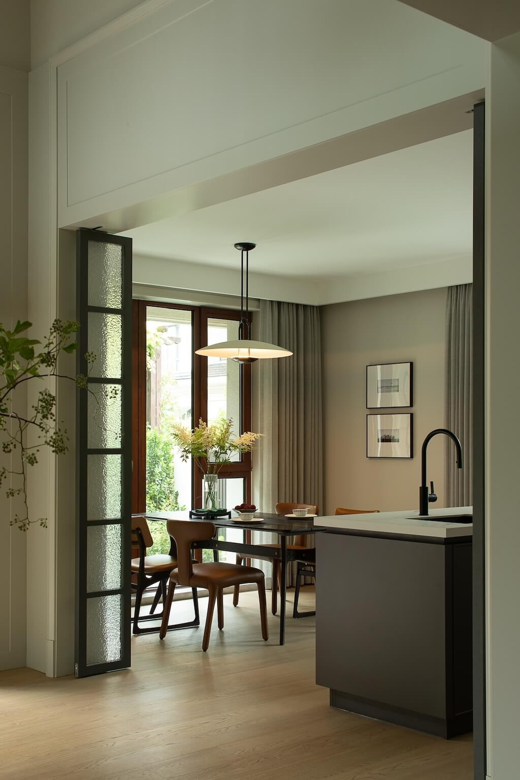 Biệt thự 400m2 ở ngoại ô "chữa lành" với vườn hoa cẩm tú cầu- Ảnh 12.