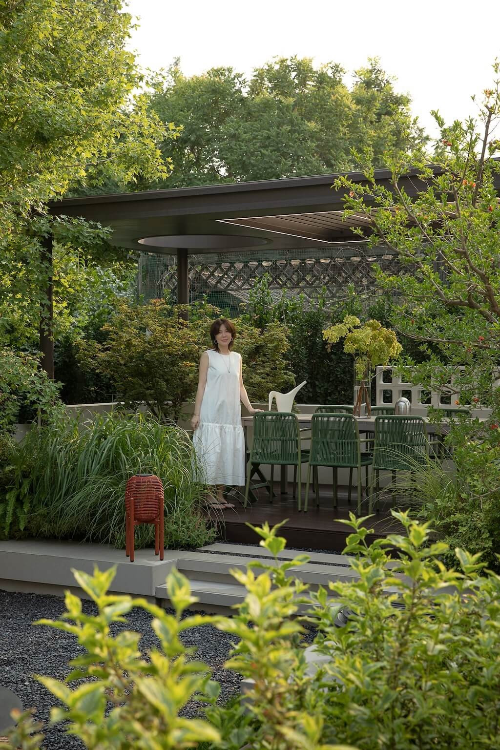 Biệt thự 400m2 ở ngoại ô "chữa lành" với vườn hoa cẩm tú cầu- Ảnh 2.