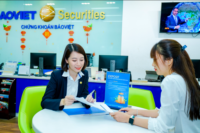 Chứng khoán Bảo Việt chốt ngày trả cổ tức tiền mặt tỷ lệ 8%- Ảnh 1. Chứng khoán Bảo Việt chốt ngày trả cổ tức tiền mặt tỷ lệ 8%- Ảnh 1.