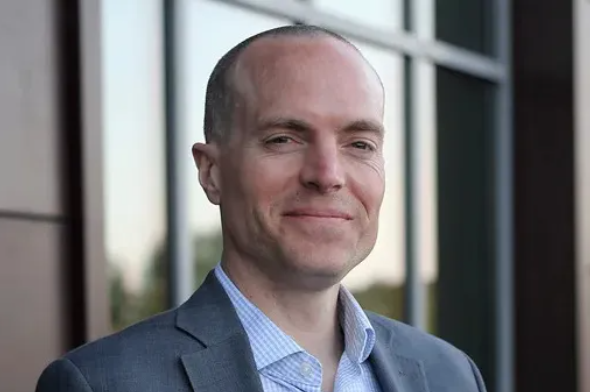 Hai cha con Hiệu trưởng Trường Quốc tế QSI Hải Phòng tử vong sau khi bị hàng trăm ong bắp cày tấn công- Ảnh 1. Hai cha con Hiệu trưởng Trường Quốc tế QSI Hải Phòng tử vong sau khi bị hàng trăm ong bắp cày tấn công- Ảnh 1.