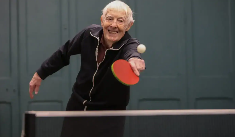 Sau tuổi 50, đây là 3 bài tập tốt nhất giúp não bộ linh hoạt và kéo dài tuổi thọ- Ảnh 3.