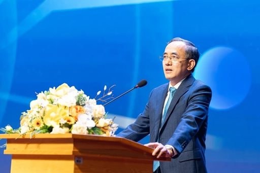 Hệ thống giáo dục thu 665 tỷ đồng/năm của Giáo sư vào top giàu nhất sàn chứng khoán Việt: Dạy tích hợp chương trình quốc tế Mỹ, học phí 104 triệu đồng/năm- Ảnh 1.