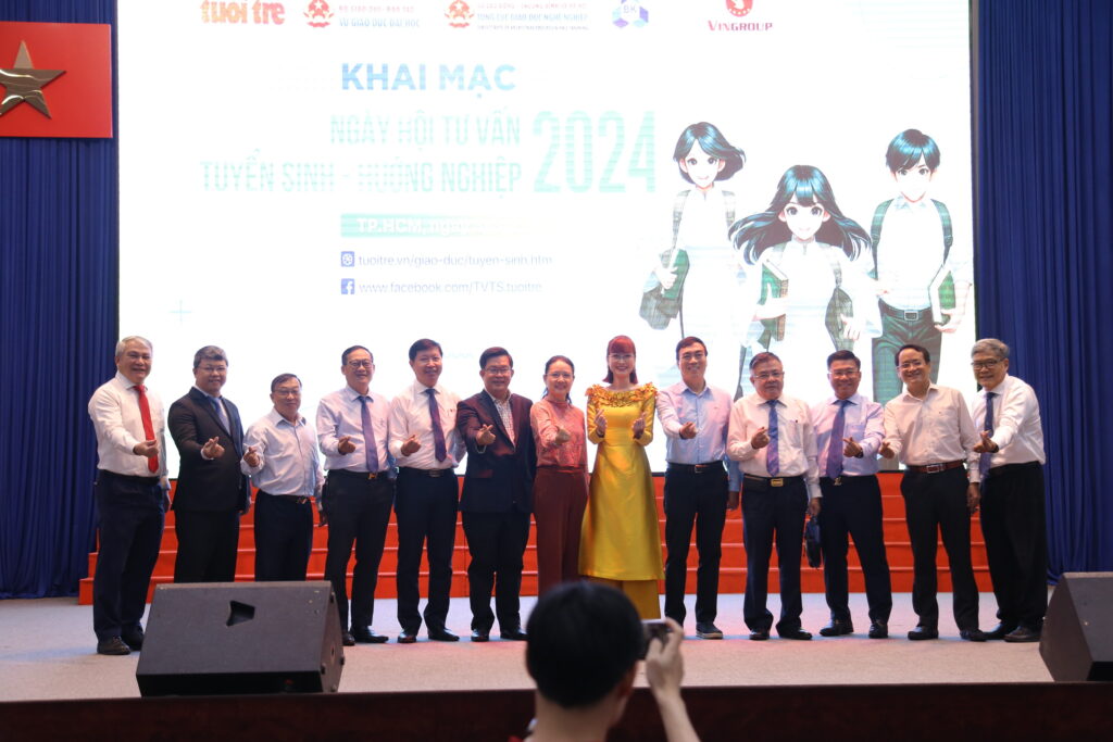 Ngôi trường tân Giáo sư trẻ nhất 2025 đang công tác có gì đặc biệt?- Ảnh 7. Ngôi trường tân Giáo sư trẻ nhất 2025 đang công tác có gì đặc biệt?- Ảnh 7.