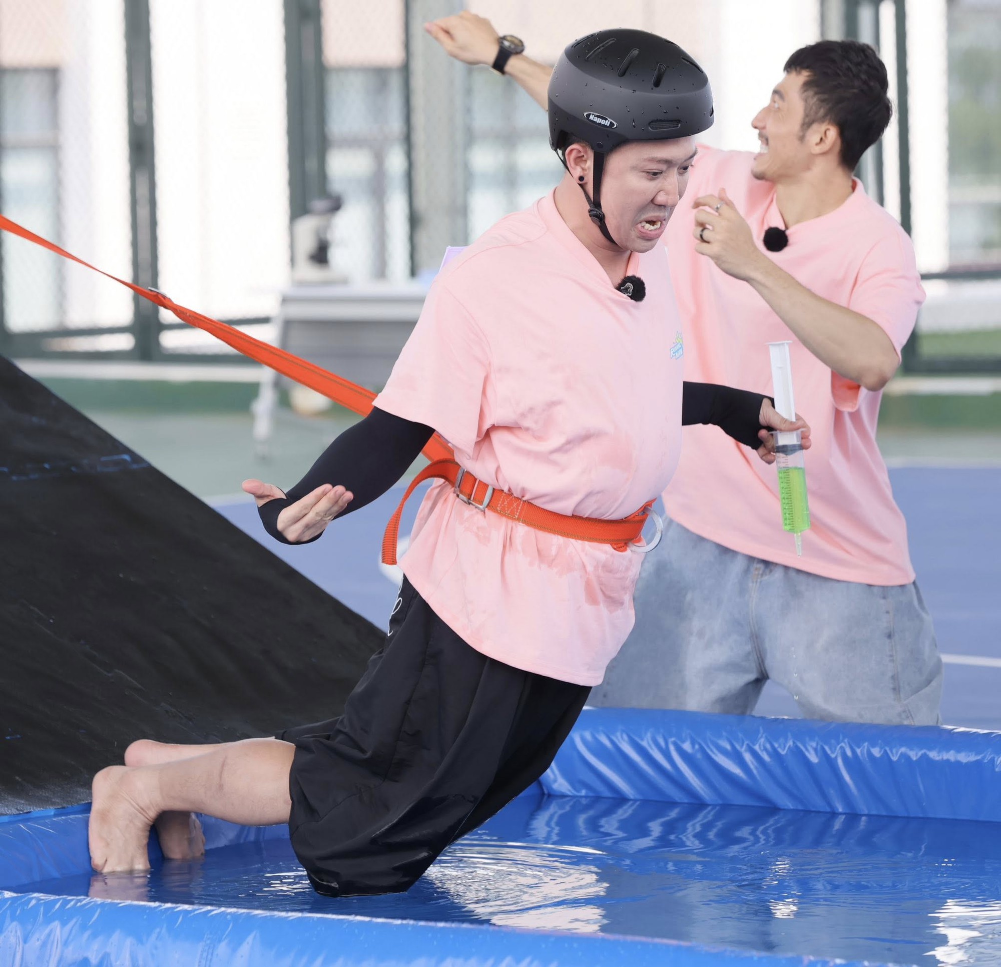 Running Man Vietnam "vắt kiệt" Trấn Thành- Ảnh 5. Running Man Vietnam "vắt kiệt" Trấn Thành- Ảnh 5.