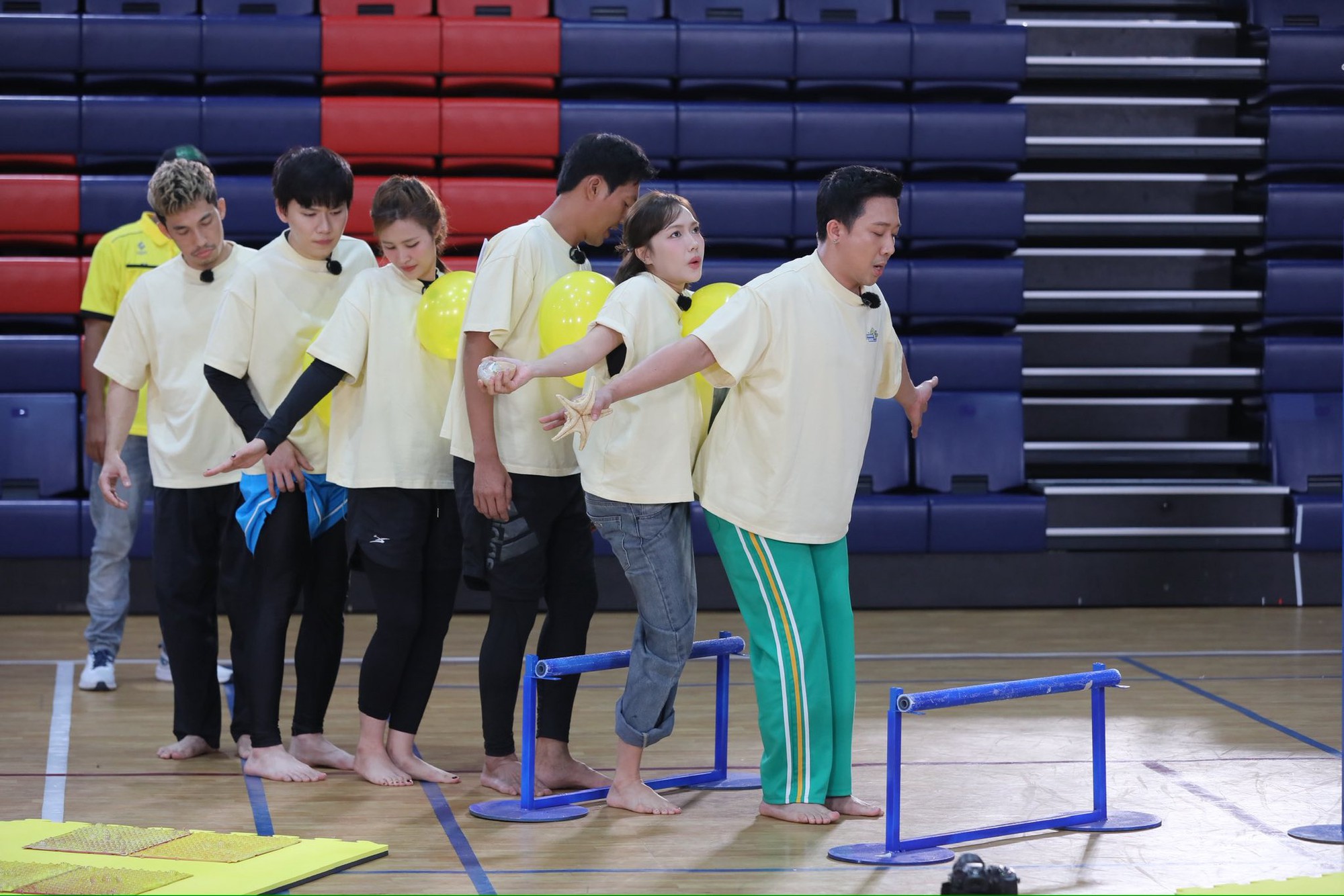 Running Man Vietnam "vắt kiệt" Trấn Thành- Ảnh 12. Running Man Vietnam "vắt kiệt" Trấn Thành- Ảnh 12.