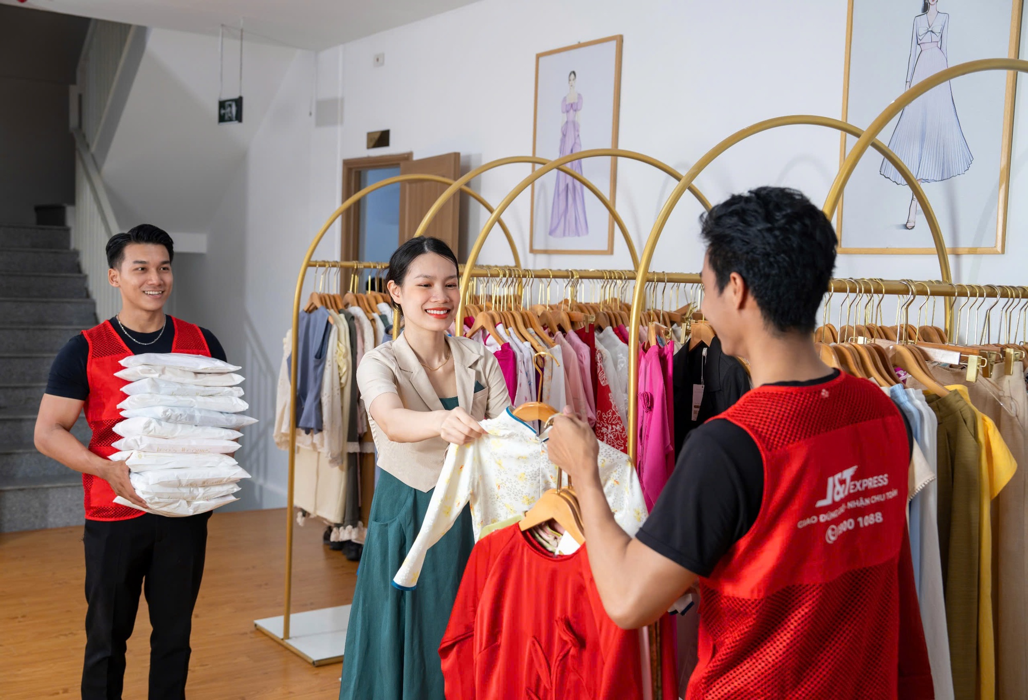 J&T Express tăng tốc hỗ trợ doanh nghiệp Việt mùa mua sắm cuối năm- Ảnh 3. J&T Express tăng tốc hỗ trợ doanh nghiệp Việt mùa mua sắm cuối năm- Ảnh 3.