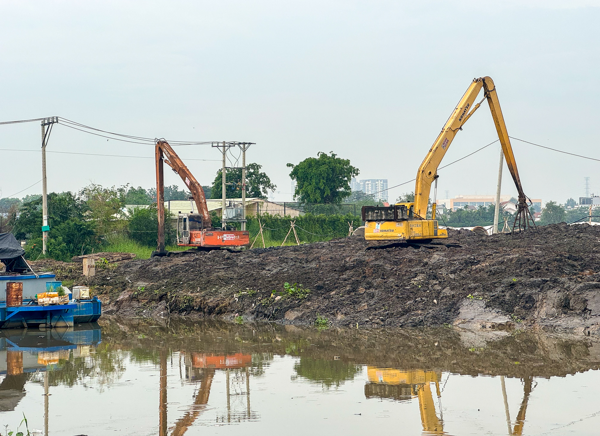 Toàn cảnh dự án một tỷ USD "Hồ Gươm Xanh" bỏ hoang hơn 20 năm nay có diễn biến mới- Ảnh 8. Toàn cảnh dự án một tỷ USD "Hồ Gươm Xanh" bỏ hoang hơn 20 năm nay có diễn biến mới- Ảnh 8.