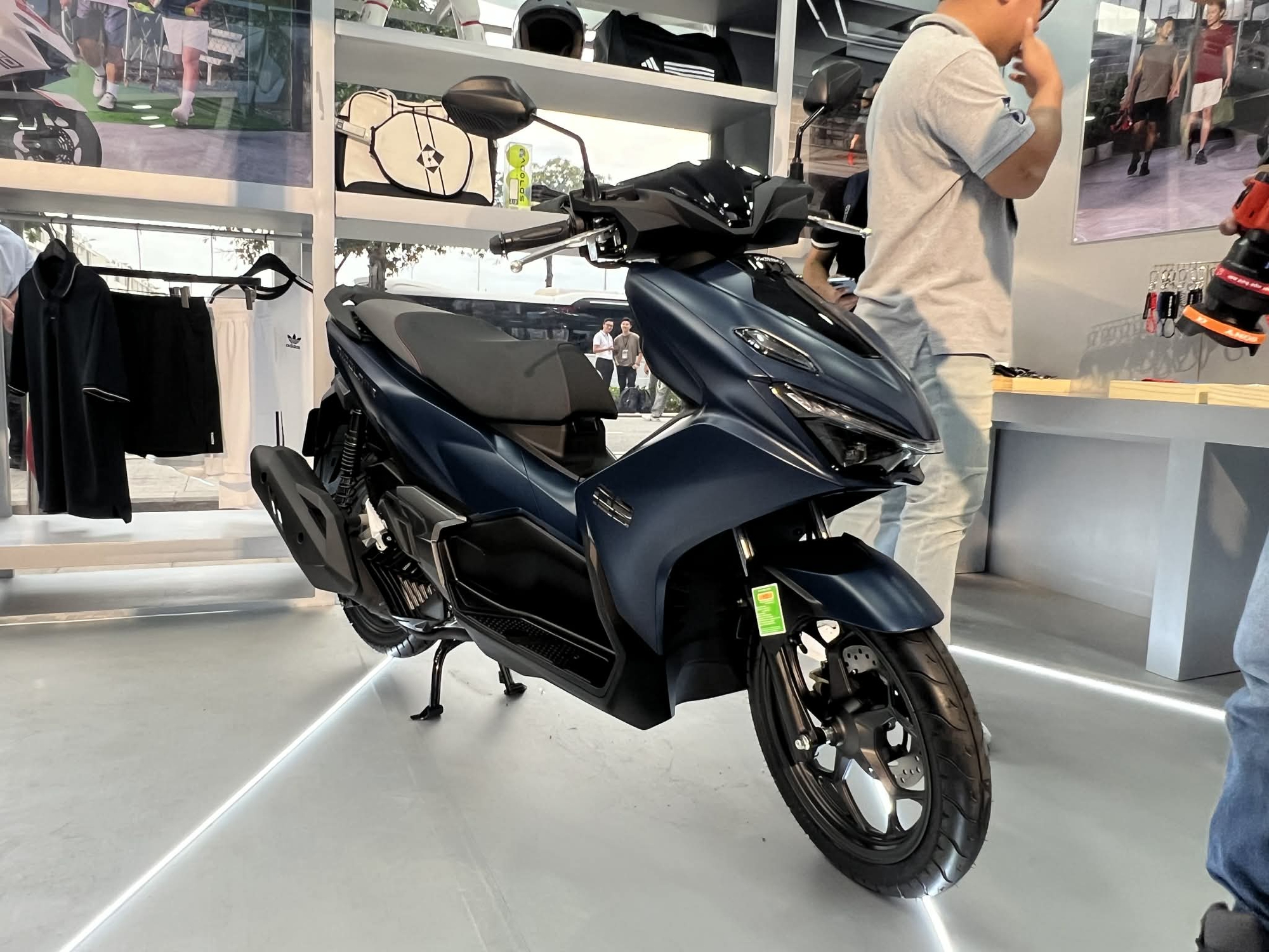 Honda Air Blade 2026 trình làng: nâng cấp lớn, thêm ABS cho bản 125, giá từ 43 triệu đồng- Ảnh 1.