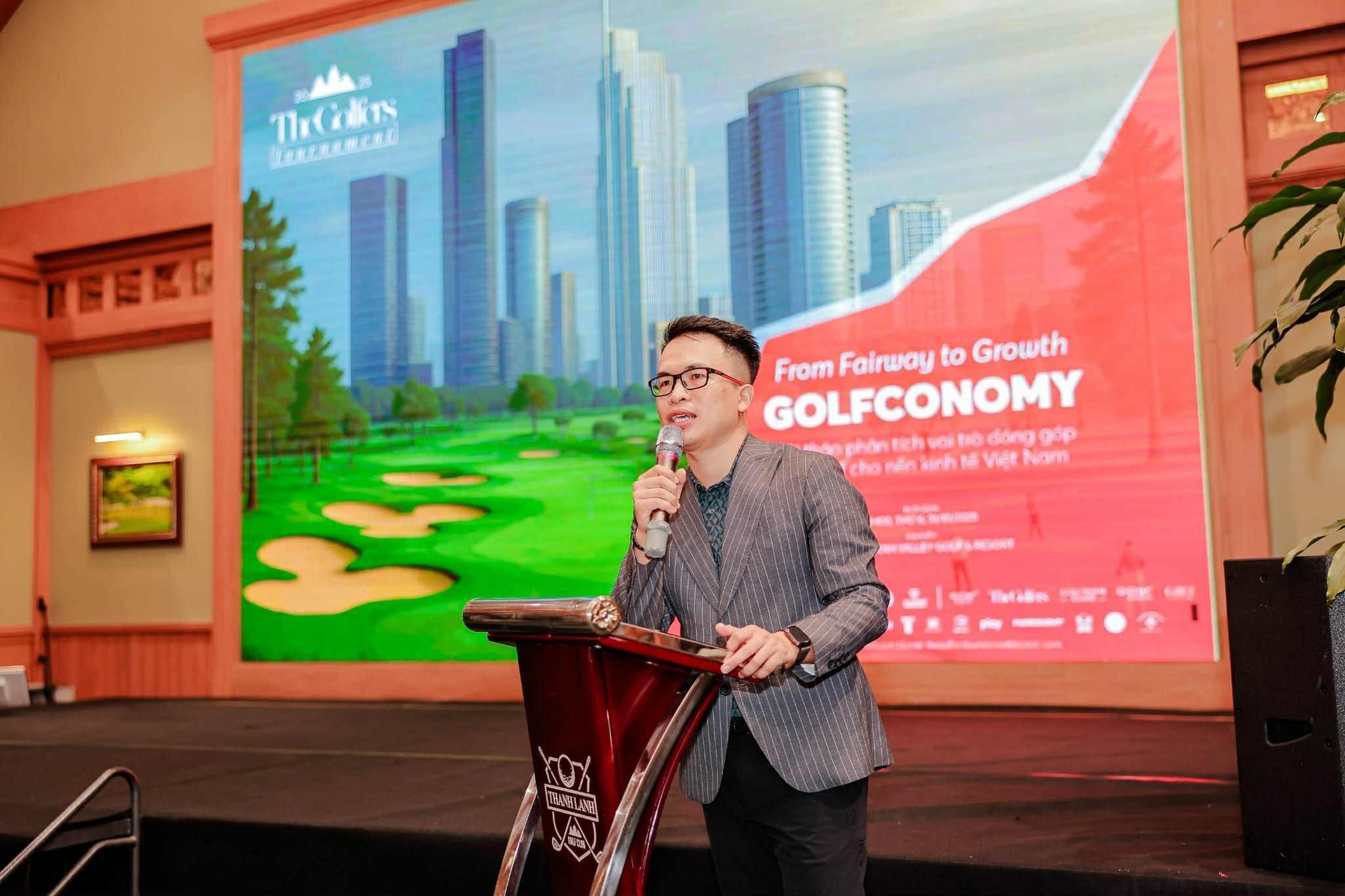 Chuyên gia Nhật Bản và Việt Nam nhận định: Không phải bóng đá, đây mới là môn thể thao có giá trị kinh tế “khủng” nhất, mỗi năm thu về cả tỷ USD- Ảnh 3.