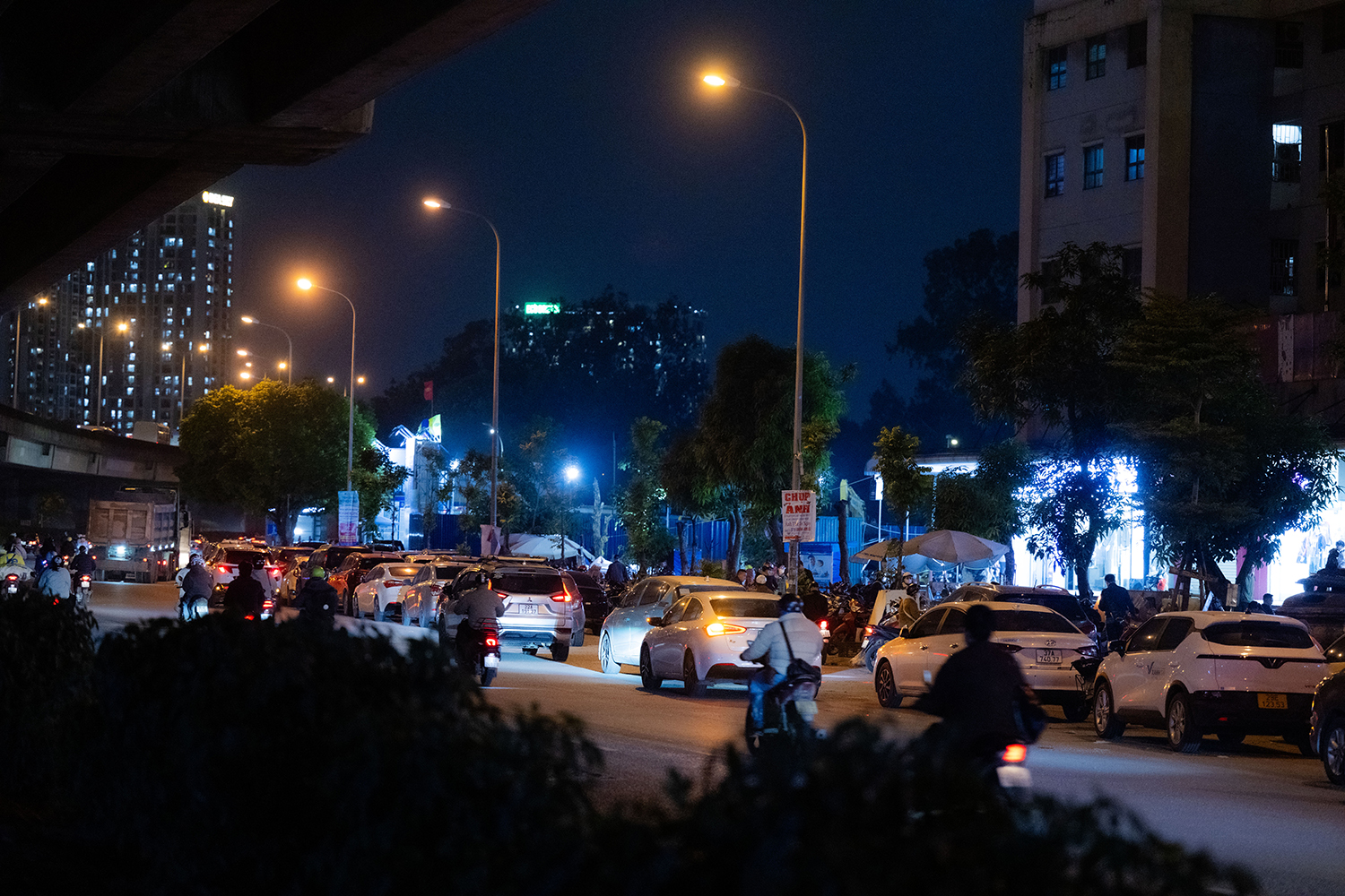 Đây là cảnh tượng tại tuyến đường qua khu chung cư Kim Văn - Kim Lũ (Hà Nội), 2 ngày sau thông tin lắp camera phạt nguội- Ảnh 1. Đây là cảnh tượng tại tuyến đường qua khu chung cư Kim Văn - Kim Lũ (Hà Nội), 2 ngày sau thông tin lắp camera phạt nguội- Ảnh 1.