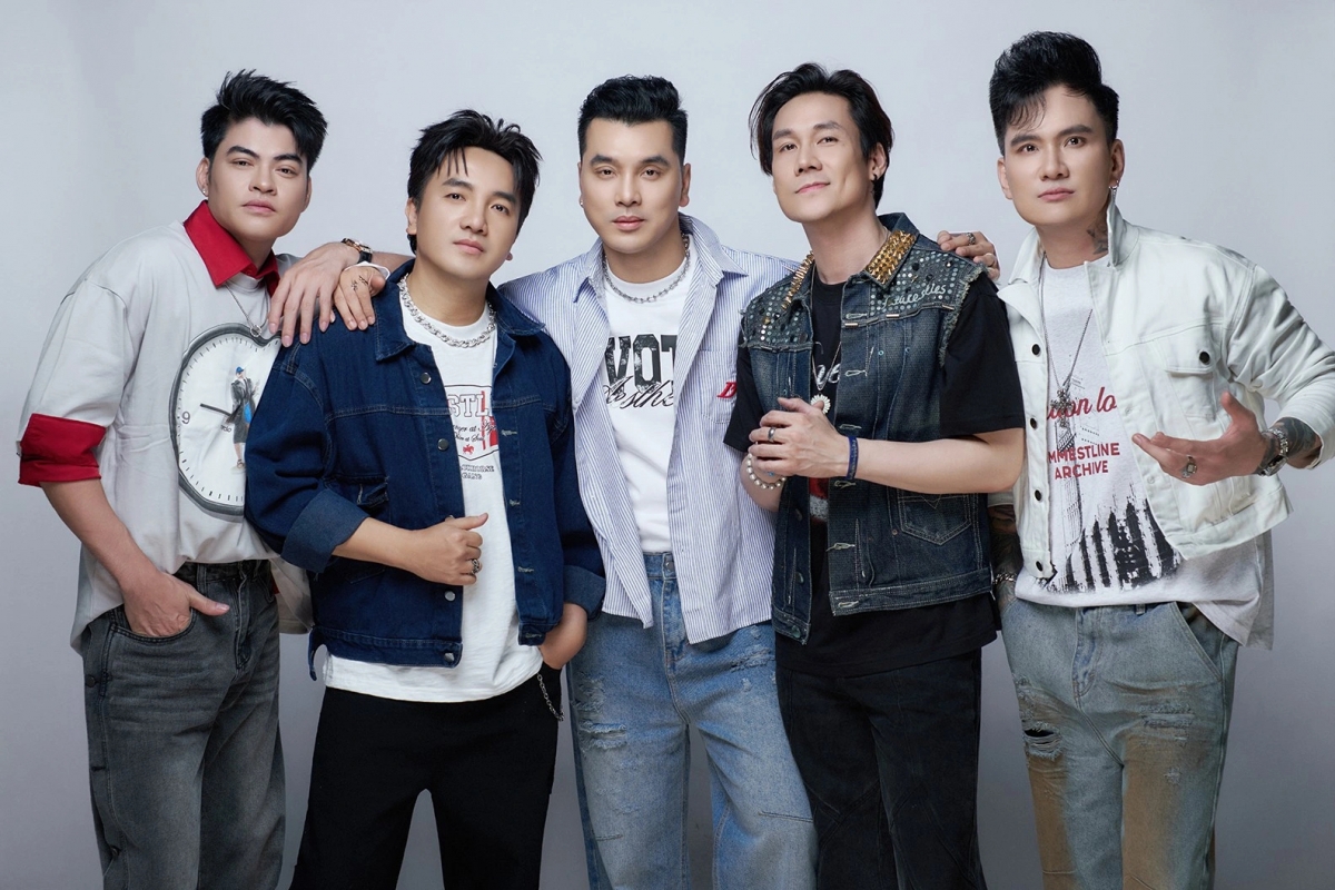 Vợ đại gia bị truy tố vì lừa đảo 9100 tỷ đồng vào đúng ngày sinh nhật Khánh Phương- Ảnh 5. Vợ đại gia bị truy tố vì lừa đảo 9100 tỷ đồng vào đúng ngày sinh nhật Khánh Phương- Ảnh 5.