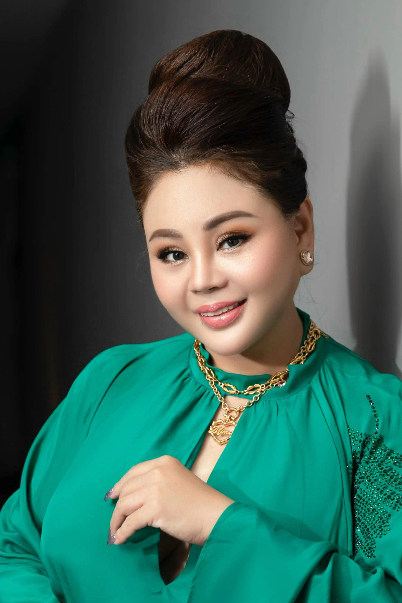 Nhận cái kết đắng vì 2 lần đổ vỡ, ngoài 50 tuổi nữ nghệ sĩ mới có cuộc sống an yên- Ảnh 1.