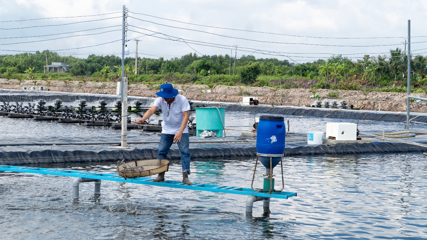 Thức ăn thủy sản De Heus được trao chứng nhận quốc tế- Ảnh 3. Thức ăn thủy sản De Heus được trao chứng nhận quốc tế- Ảnh 3.