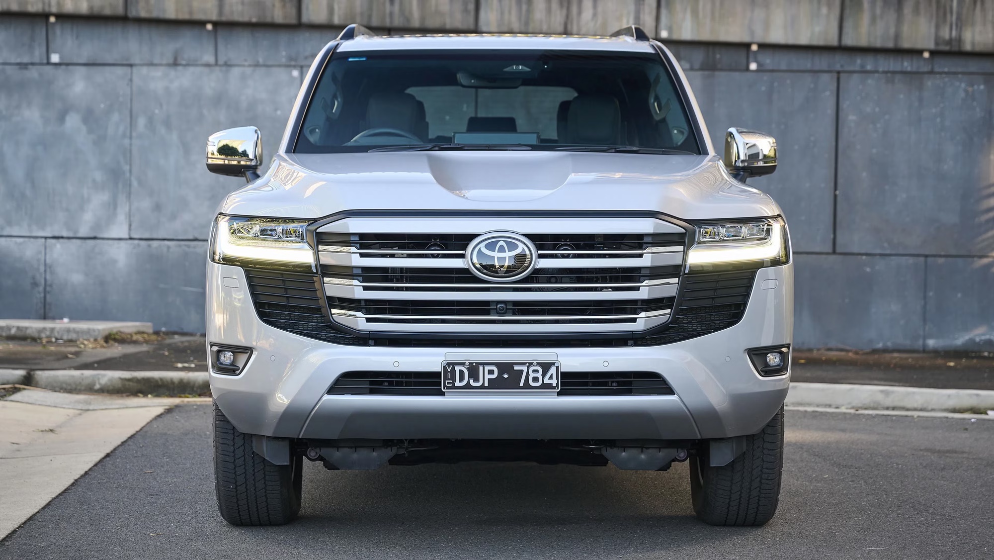 Toyota Land Cruiser có thể biến thành siêu xe: Mạnh tới 900 mã lực, dùng động cơ nhiều người Việt khát khao song khó mua được- Ảnh 1. Toyota Land Cruiser có thể biến thành siêu xe: Mạnh tới 900 mã lực, dùng động cơ nhiều người Việt khát khao song khó mua được- Ảnh 1.