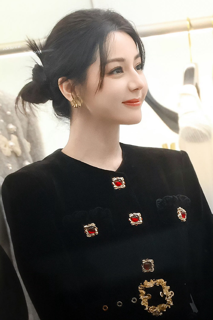 Mỹ nhân đẹp đến mức bị cả nước cấm đóng vai nghèo: Visual tuyệt đỉnh trần gian, có làm ăn mày vẫn sang- Ảnh 4.