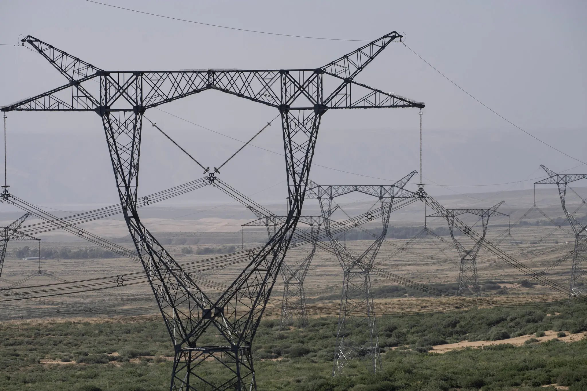 Nơi "phong ấn sức mạnh vĩ đại" của Trung Quốc trên độ cao 3000m: Bao kỳ tích cả thế giới nể phục đến từ đây- Ảnh 2.