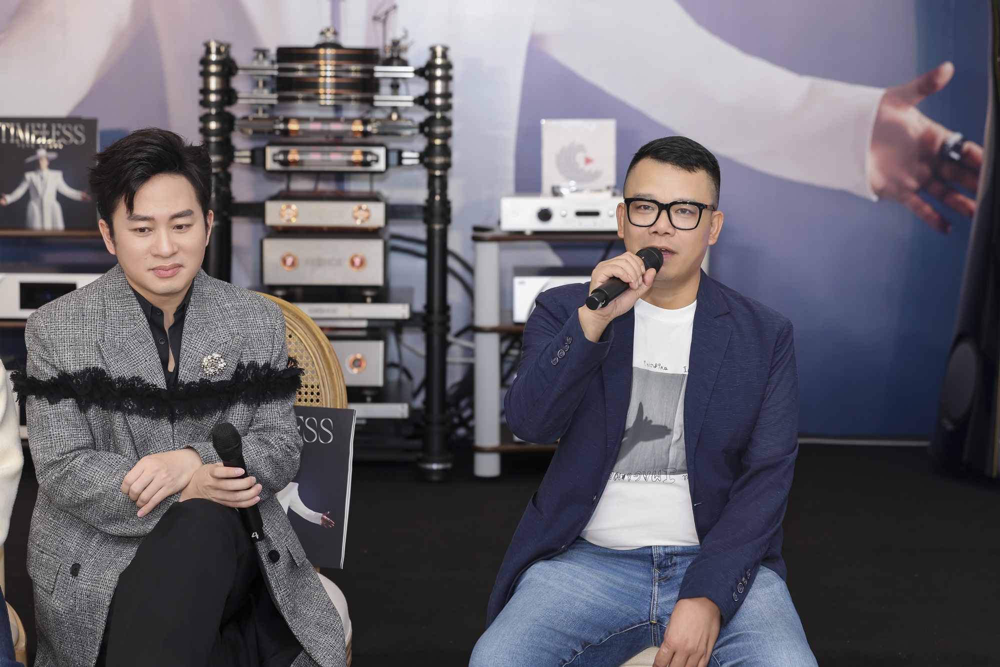 Tùng Dương đã để khán giả đợi hơn 10 năm- Ảnh 3. Tùng Dương đã để khán giả đợi hơn 10 năm- Ảnh 3.