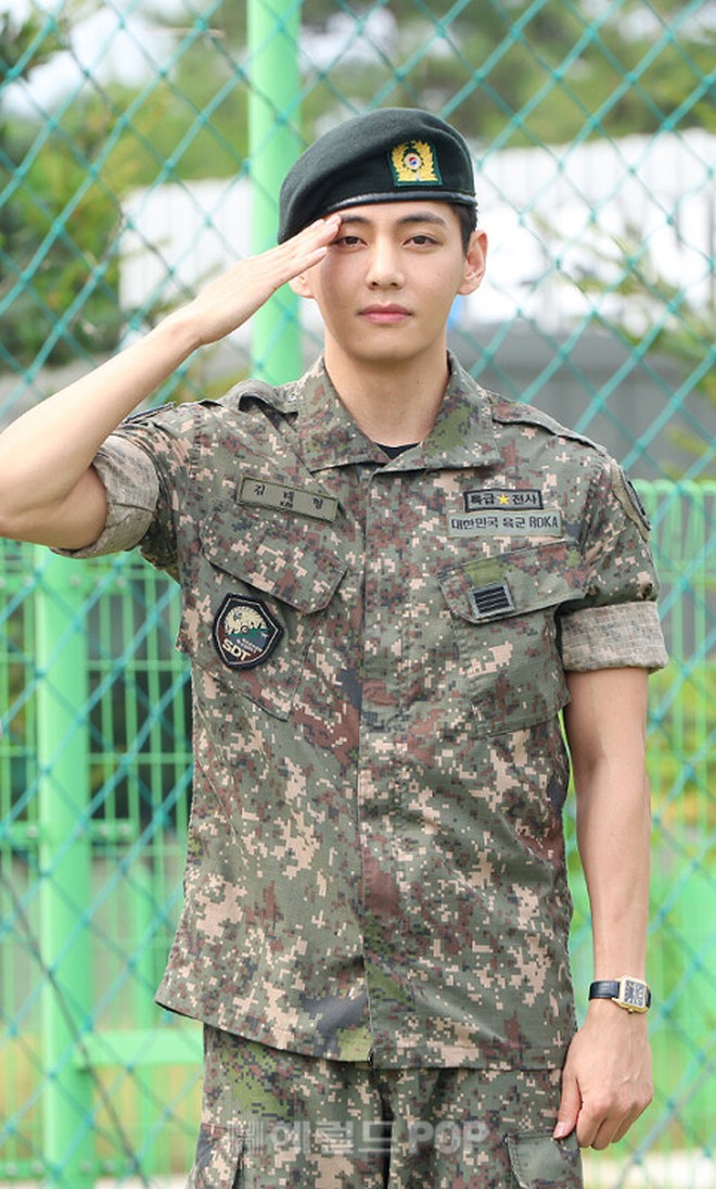 Mỹ nam đẹp đến mức làm thế giới đảo điên bằng 15 giây, nhan sắc góp phần thúc đẩy lợi ích quốc gia- Ảnh 9.