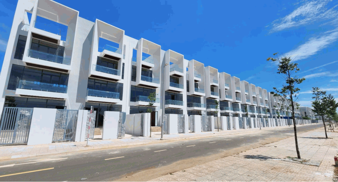 Loạt dự án nhà ở xã hội tại TPHCM có giá bán từ 13 triệu đồng/m2- Ảnh 1.