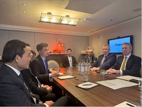 Sau Viettel, FPT, CMC... thêm một doanh nghiệp Việt gia nhập cuộc đua trung tâm dữ liệu AI với con số gây choáng:  VĐT 2 tỷ USD, công suất 200MW- Ảnh 1.