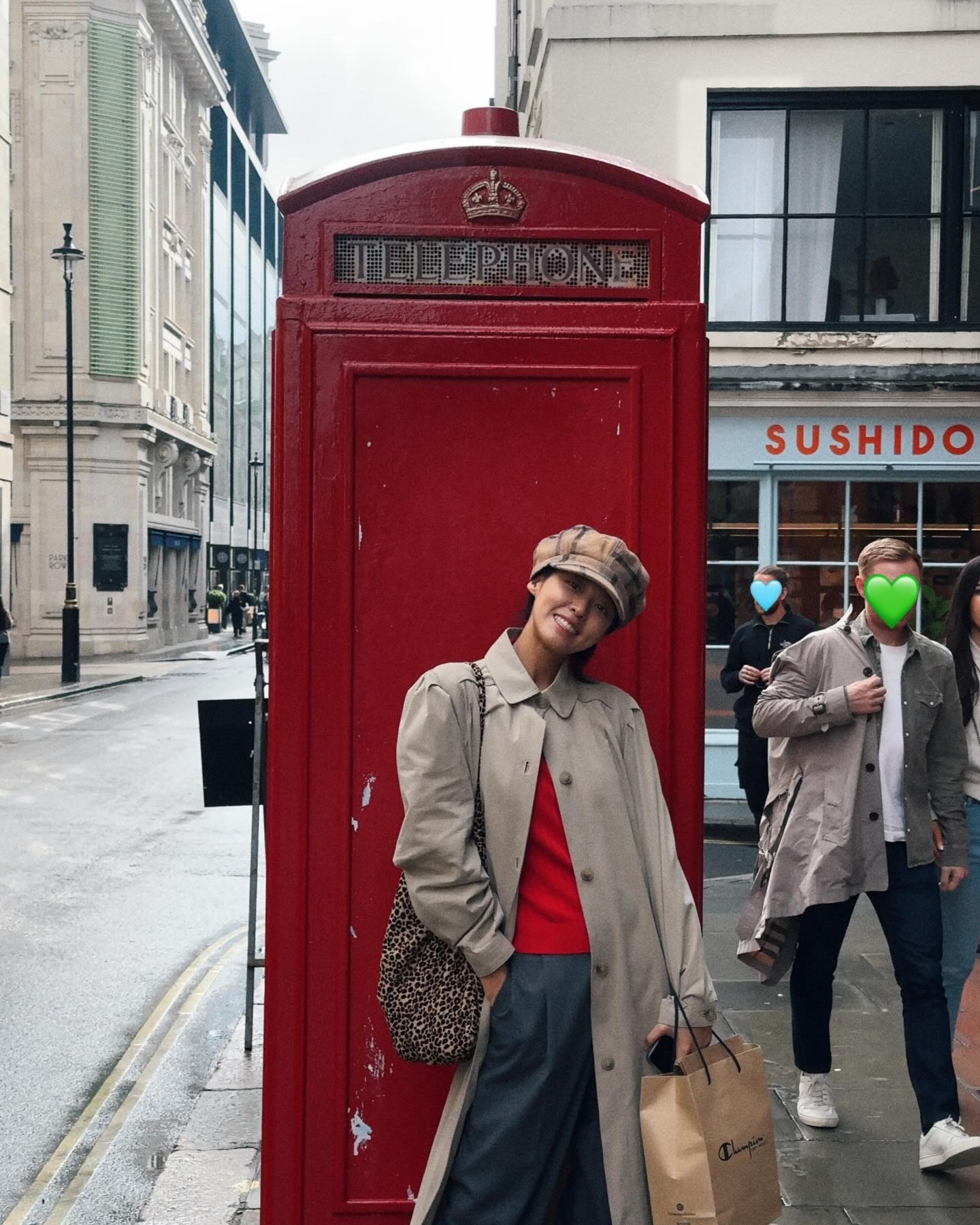 Sao Hàn luôn mặc đồ đơn giản nhưng rất sang, tất cả là nhờ 5 item- Ảnh 15. Sao Hàn luôn mặc đồ đơn giản nhưng rất sang, tất cả là nhờ 5 item- Ảnh 15.