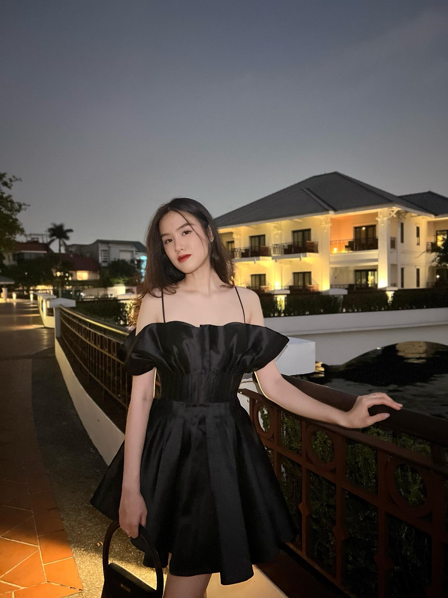 Nhan sắc đời thường của mỹ nhân Việt vừa giành ngôi vị Á hậu Hoa hậu Trái đất 2025- Ảnh 12.