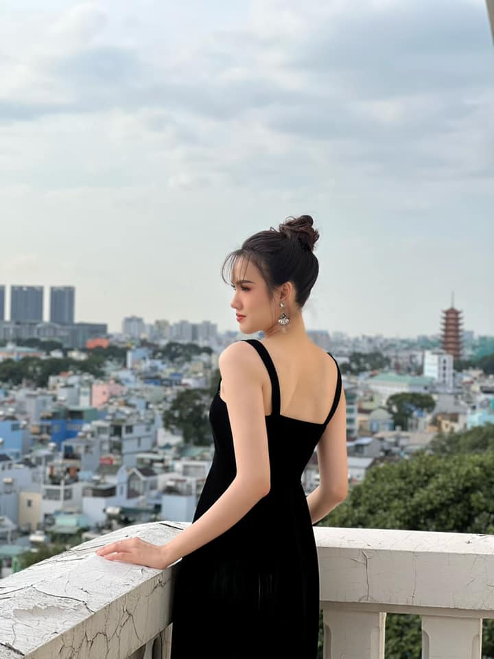 Nhan sắc đời thường của mỹ nhân Việt vừa giành ngôi vị Á hậu Hoa hậu Trái đất 2025- Ảnh 14.