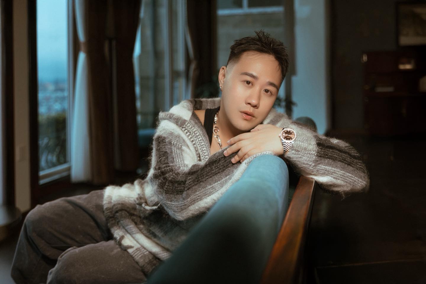 Nam ca sĩ sở hữu nhiều nhà, có mối tình kéo dài chỉ 10 ngày, U40 chưa vợ con- Ảnh 3.