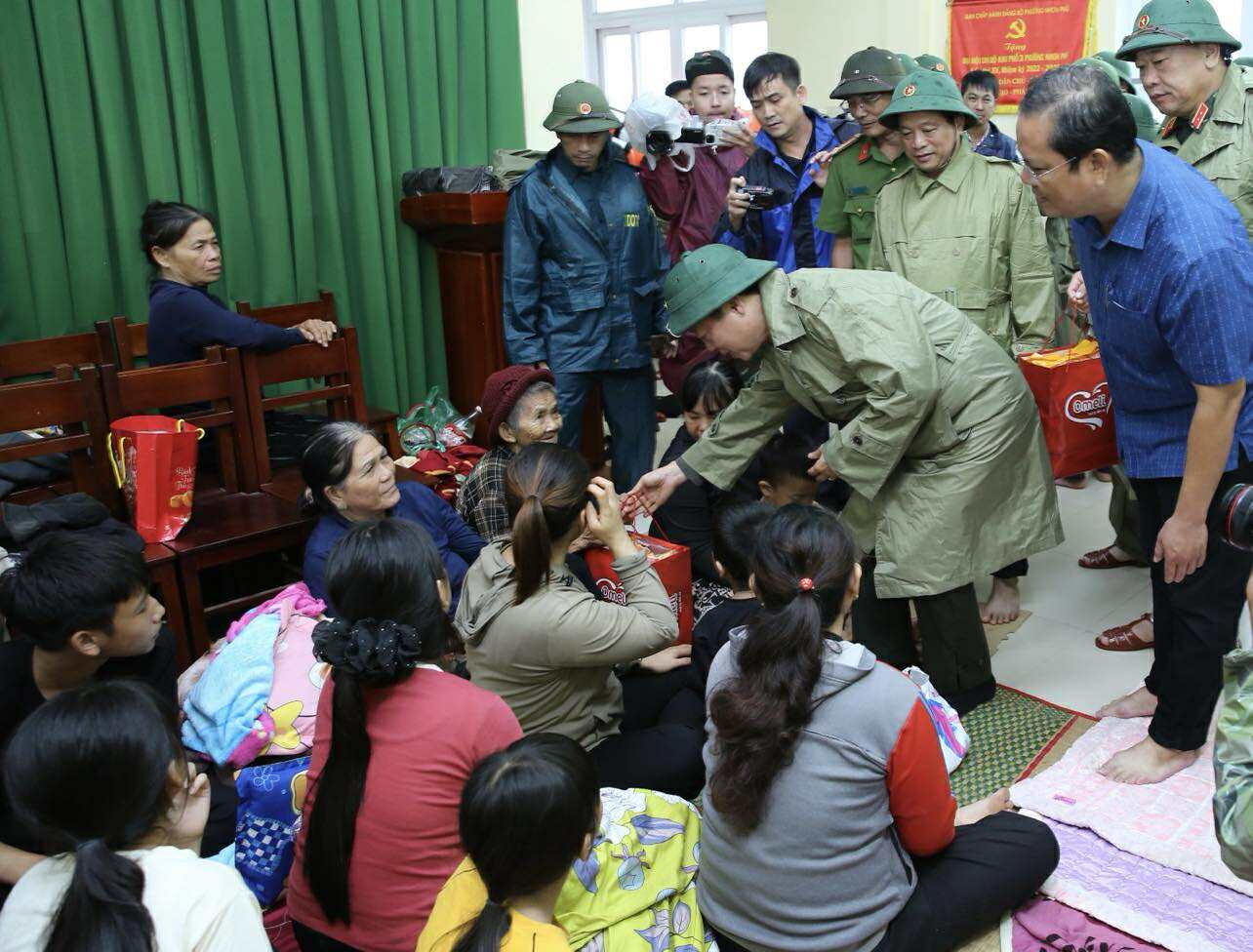 Bão số 13 giật cấp 15 đã đổ bộ vào Việt Nam, Chủ tịch tỉnh Gia Lai: 