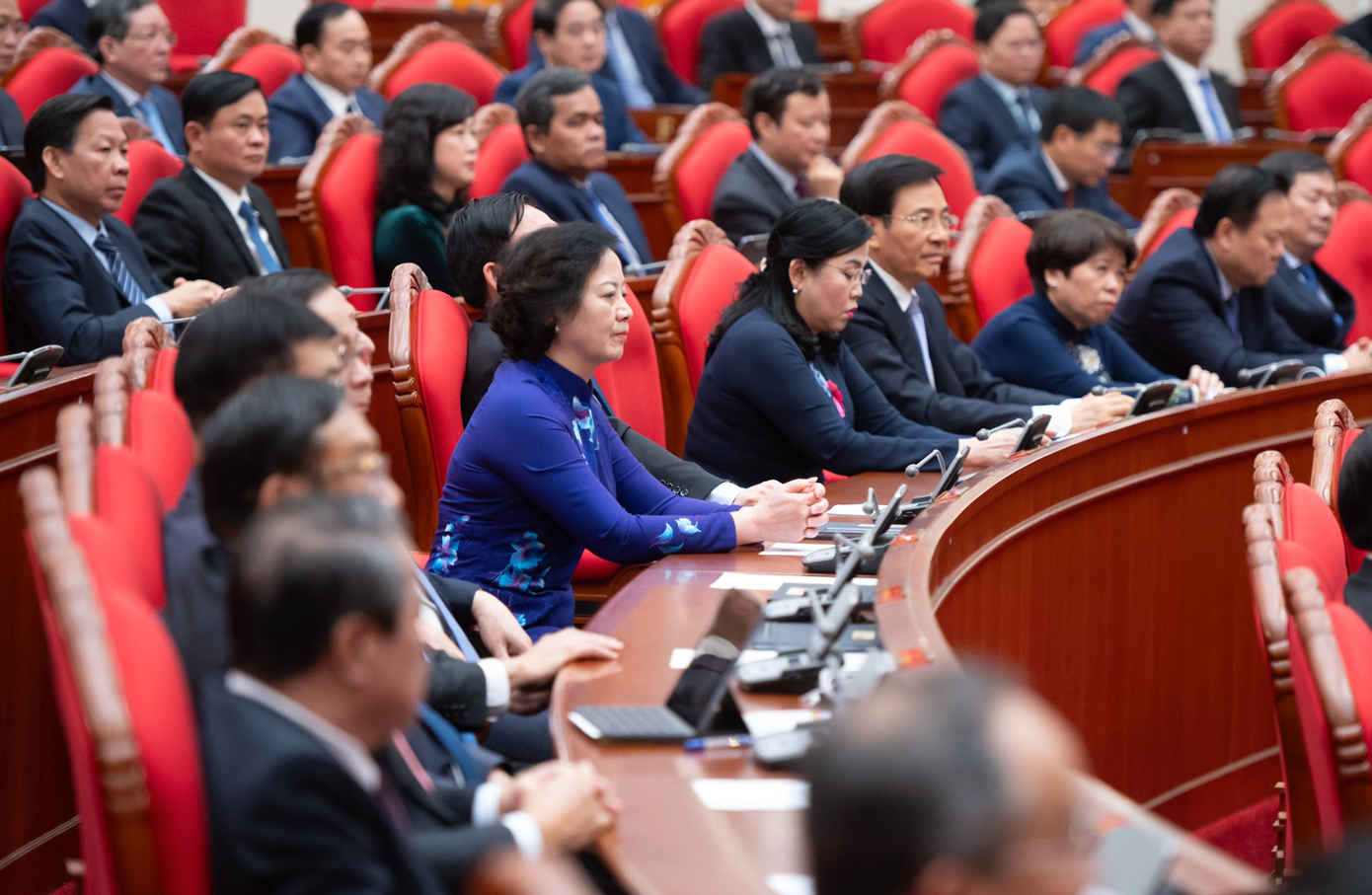 Trung ương nhất trí cao nhân sự giới thiệu tham gia Bộ Chính trị, Ban Bí thư khóa XIV- Ảnh 2. Trung ương nhất trí cao nhân sự giới thiệu tham gia Bộ Chính trị, Ban Bí thư khóa XIV- Ảnh 2.