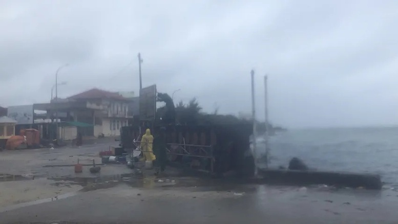 Bão số 13 giật cấp 15 đã đổ bộ vào Việt Nam, Chủ tịch tỉnh Gia Lai: Bão số 13 giật cấp 15 đã đổ bộ vào Việt Nam, Chủ tịch tỉnh Gia Lai: