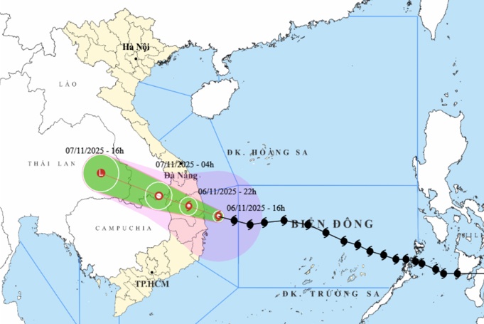 Bão số 13 giật cấp 15 đã đổ bộ vào Việt Nam, Chủ tịch tỉnh Gia Lai: Bão số 13 giật cấp 15 đã đổ bộ vào Việt Nam, Chủ tịch tỉnh Gia Lai: