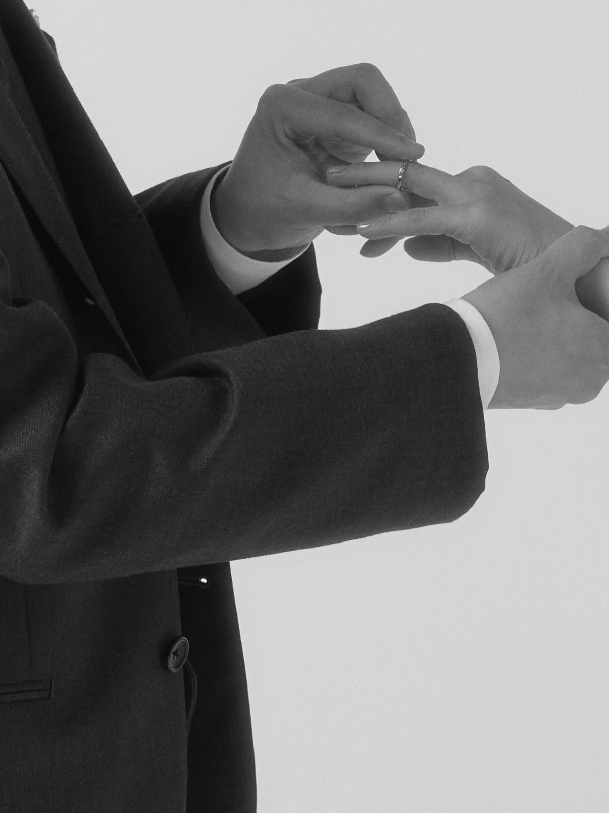 Chị Đẹp trong nhóm nhạc tuổi thơ lên xe hoa thật rồi, còn cầm hoa cưới đắt nhất thế giới- Ảnh 9. Chị Đẹp trong nhóm nhạc tuổi thơ lên xe hoa thật rồi, còn cầm hoa cưới đắt nhất thế giới- Ảnh 9.