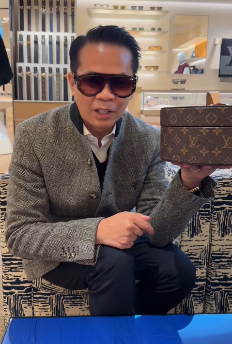 Thái Công lại vướng phải ồn ào túi hiệu tiền tỷ- Ảnh 5. Thái Công lại vướng phải ồn ào túi hiệu tiền tỷ- Ảnh 5.