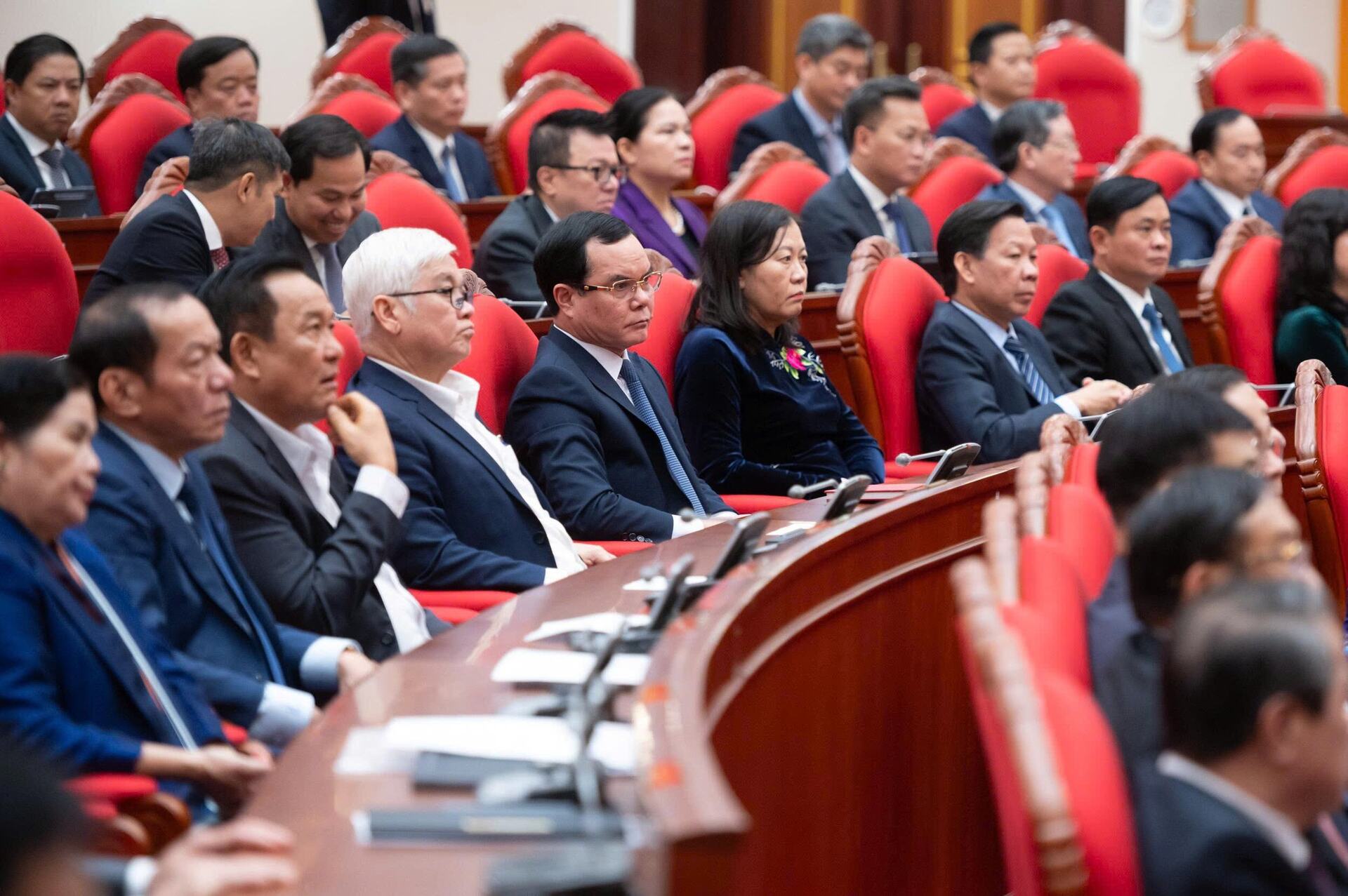 Toàn cảnh bế mạc Hội nghị lần thứ 14 Ban Chấp hành Trung ương Đảng khóa XIII- Ảnh 13.