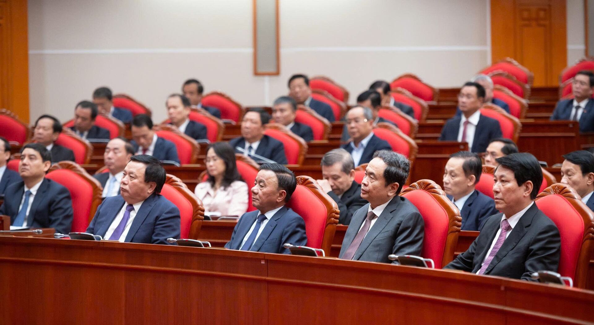 Toàn cảnh bế mạc Hội nghị lần thứ 14 Ban Chấp hành Trung ương Đảng khóa XIII- Ảnh 3.