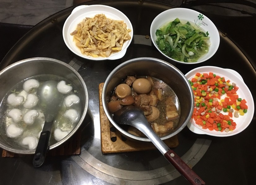 Bữa tối quyết định tuổi thọ 1 người: Có 3 kiểu ăn tối rút ngắn tuổi thọ nhiều người vẫn mắc hàng ngày, bác sĩ lên tiếng cảnh báo!- Ảnh 1.