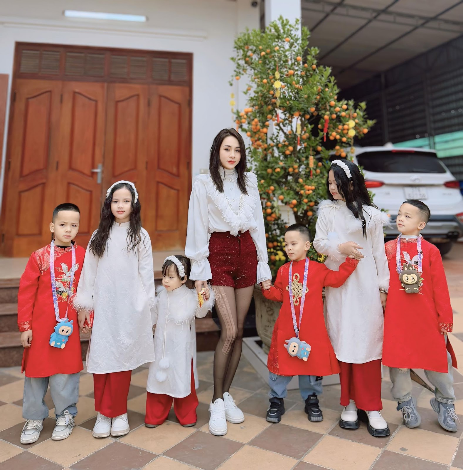 Mẹ 34 tuổi ở Nghệ An sinh 6 con, chồng đi làm xa một mình “cân” hết, chi phí nuôi con mới choáng- Ảnh 6. Mẹ 34 tuổi ở Nghệ An sinh 6 con, chồng đi làm xa một mình “cân” hết, chi phí nuôi con mới choáng- Ảnh 6.