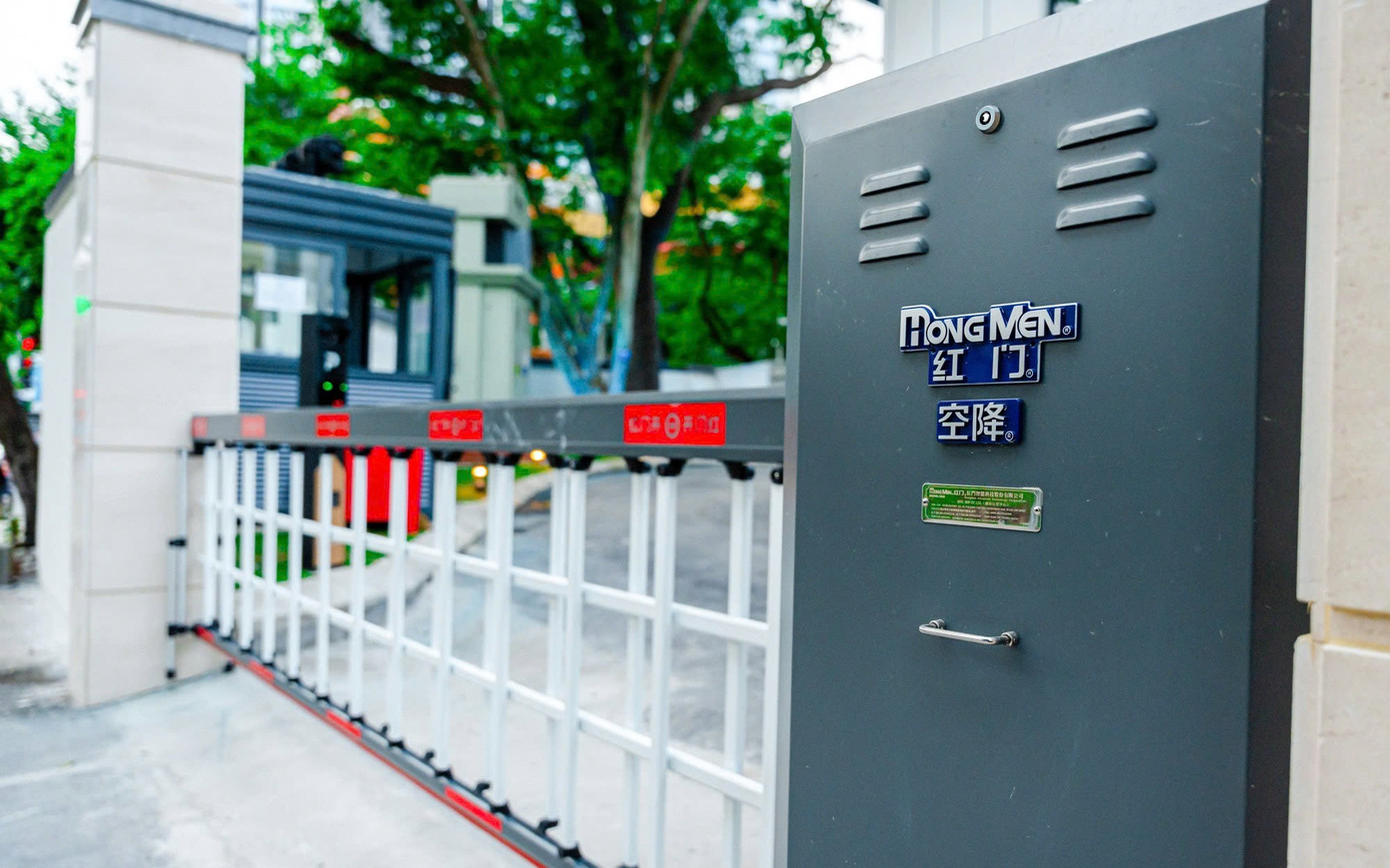 Từ 'ngôi nhà hoang', khu nhà 300 Kim Mã lột xác lung linh giữa Hà Nội- Ảnh 4.