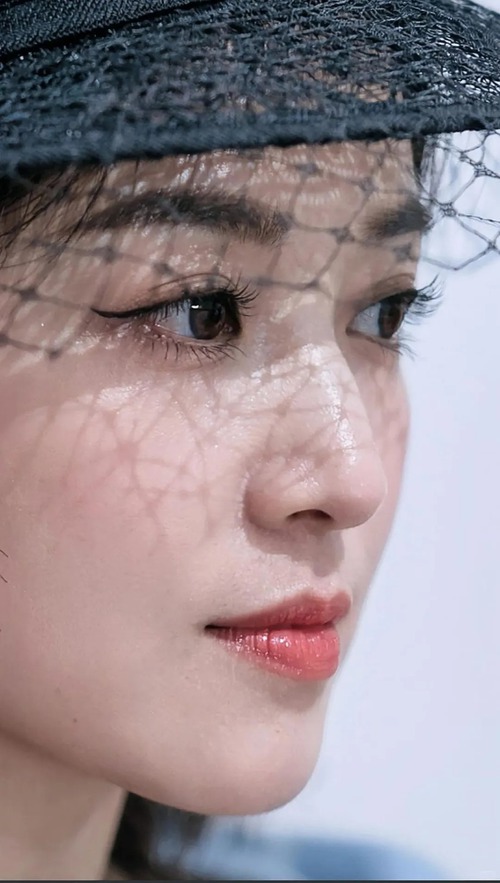 Phụ nữ có 4 nét tướng này, càng qua năm tháng, chồng càng thương yêu, gia đình càng thịnh vượng!- Ảnh 2.