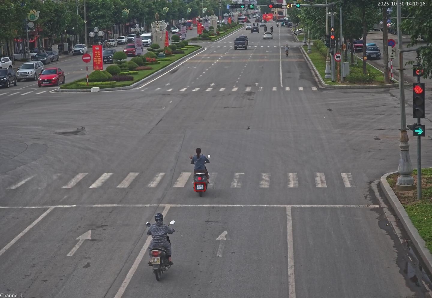 571 chủ xe máy có biển số sau nhanh chóng nộp phạt nguội theo Nghị định 168- Ảnh 1. 571 chủ xe máy có biển số sau nhanh chóng nộp phạt nguội theo Nghị định 168- Ảnh 1.