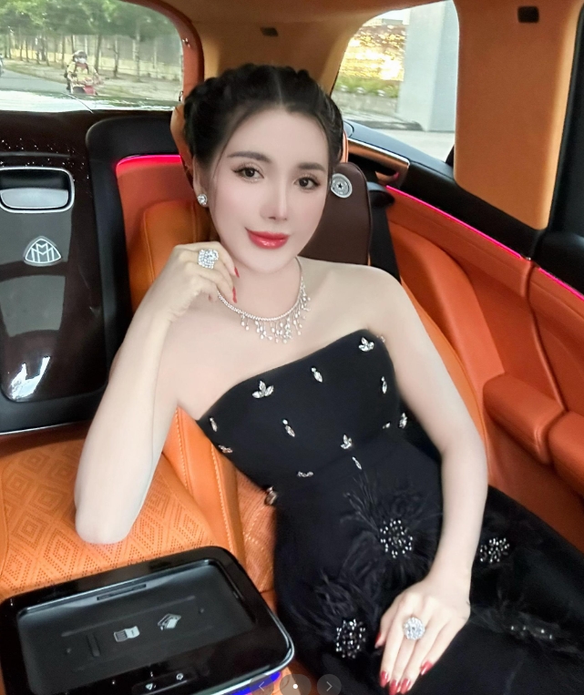 "Ngân Collagen lì đòn?"- Ảnh 10.