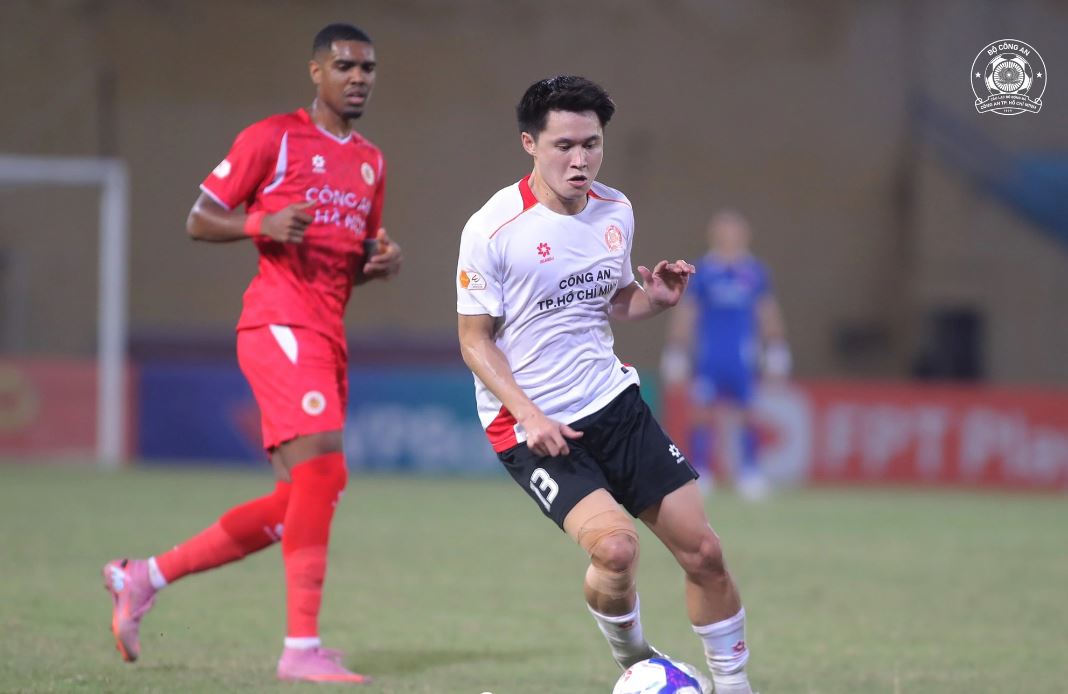 Khổng Minh Gia Bảo là ai?- Ảnh 1. Khổng Minh Gia Bảo là ai?- Ảnh 1.