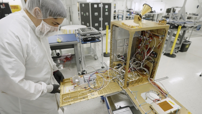 Tham vọng đưa trung tâm dữ liệu lên không gian- Ảnh 1. Tham vọng đưa trung tâm dữ liệu lên không gian- Ảnh 1.