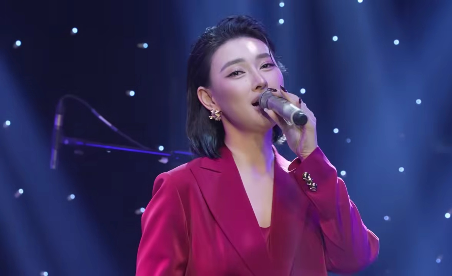 Đàm Vĩnh Hưng rao bán món đồ 22 năm: "Có cầm 1 tỷ cũng không mua được"- Ảnh 2.